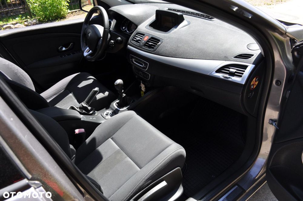 Renault Megane - 11