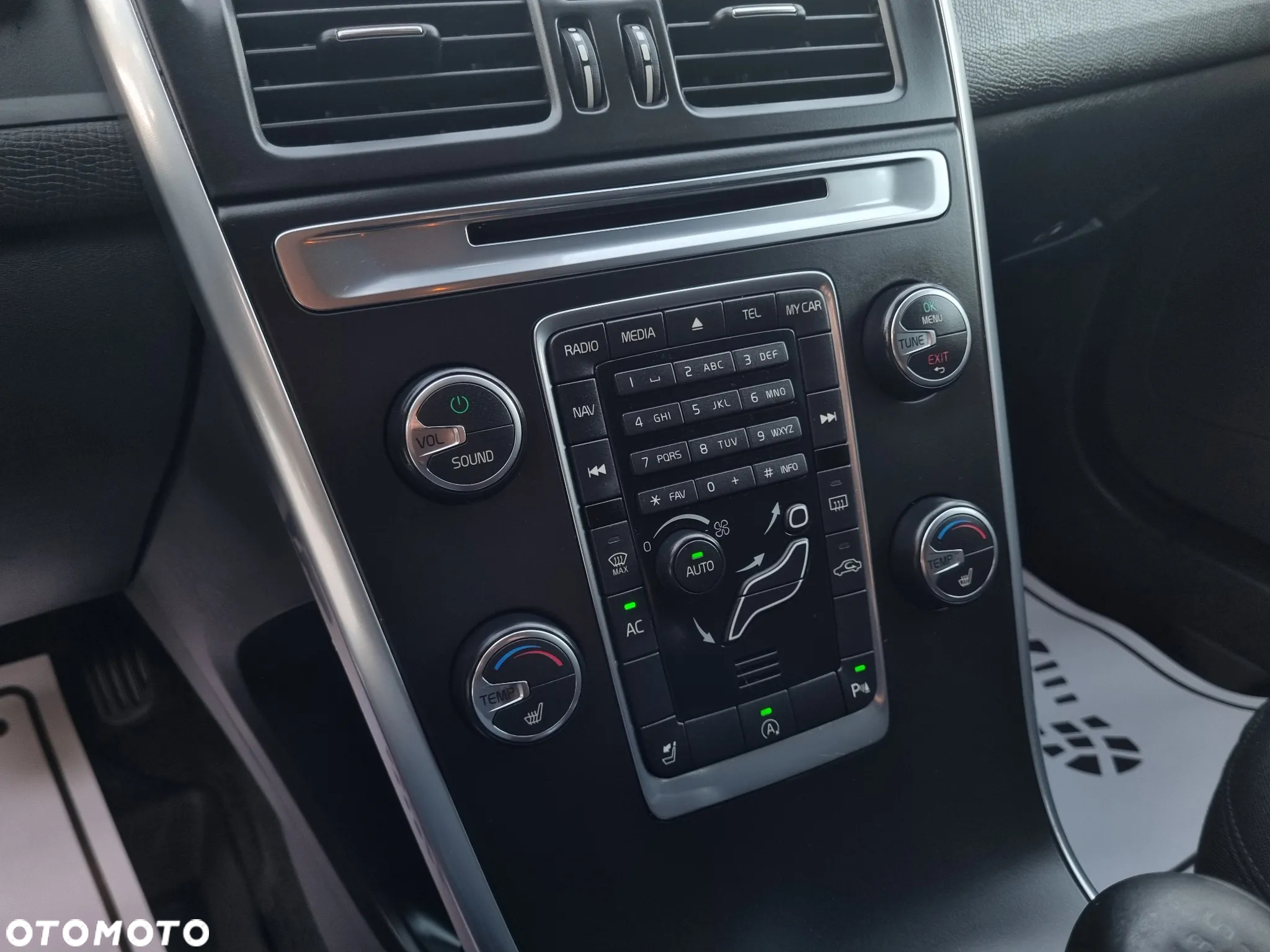 Volvo XC 60 D3 Kinetic - 22