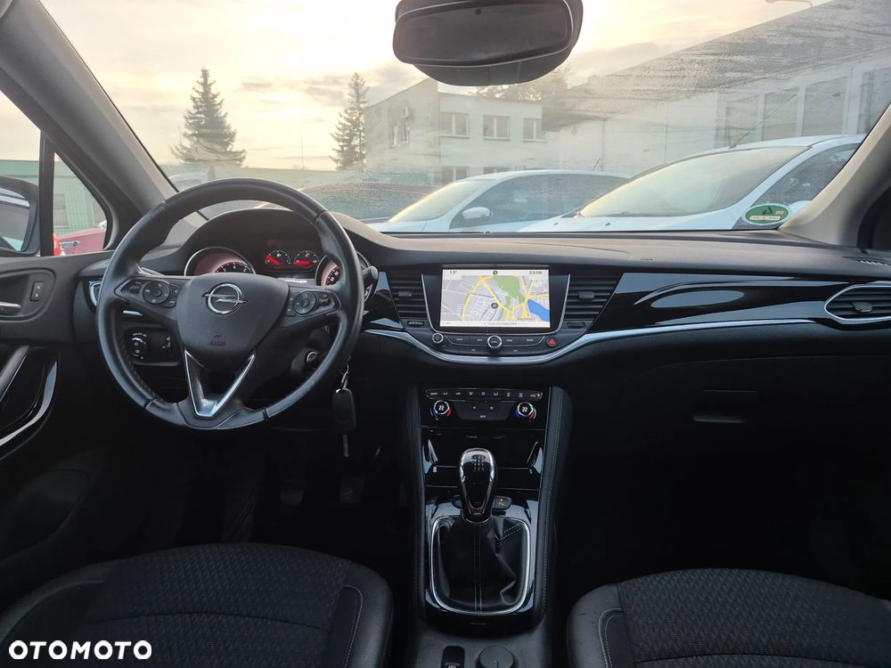 Opel Astra 1.4 Turbo Edition - 25