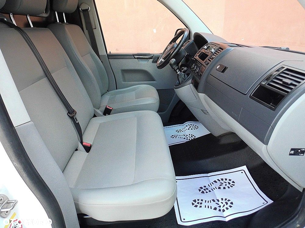 Volkswagen Transporter - 4