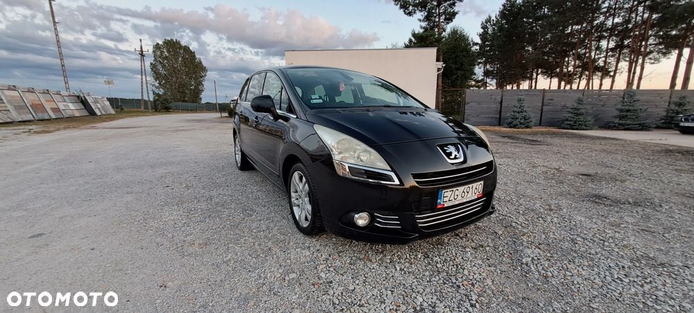 Peugeot 5008 2.0 HDi Premium - 1