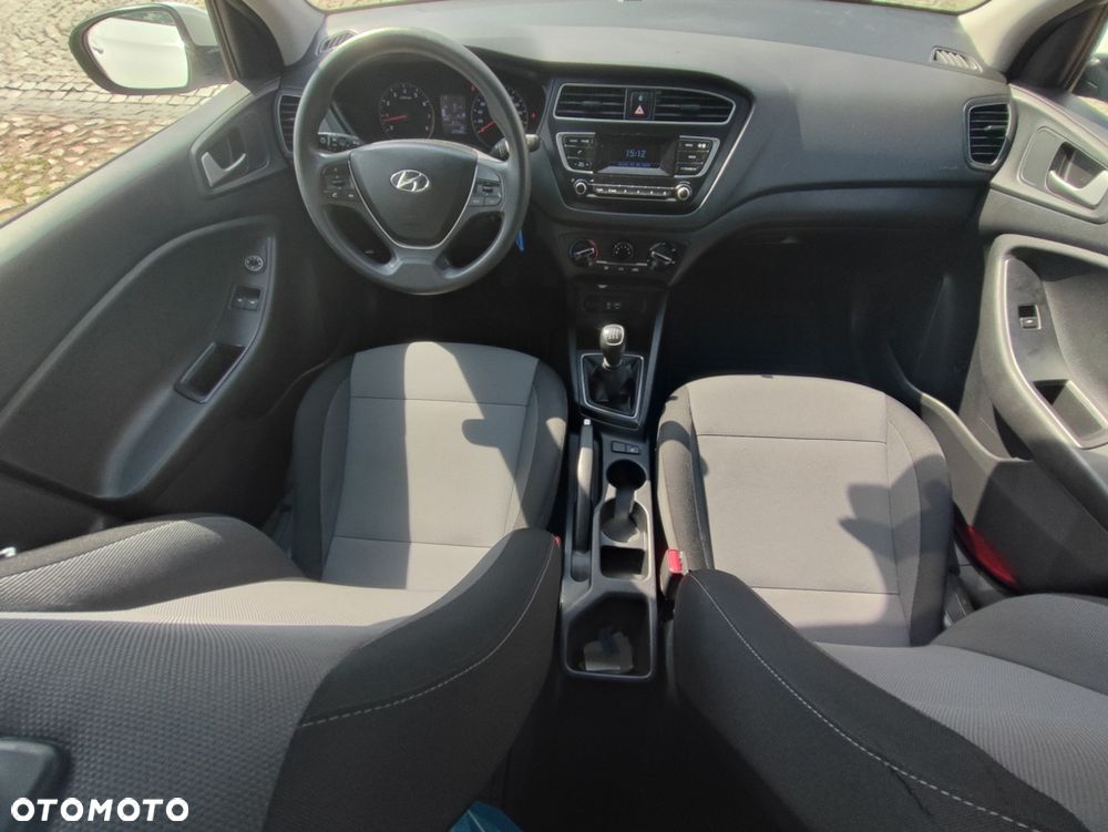 Hyundai i20 1.2 Classic Plus - 6