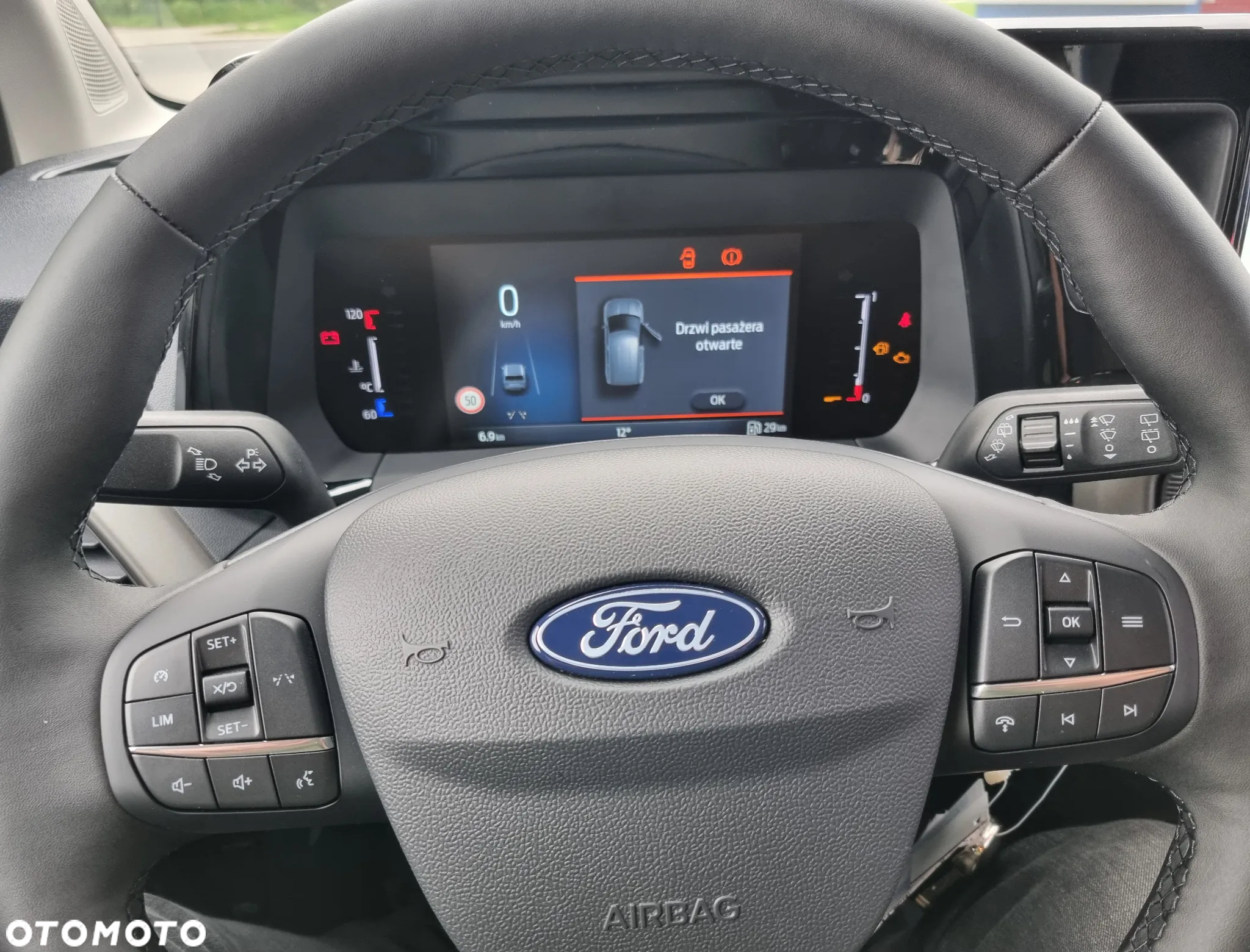 Ford Tourneo Courier - 9