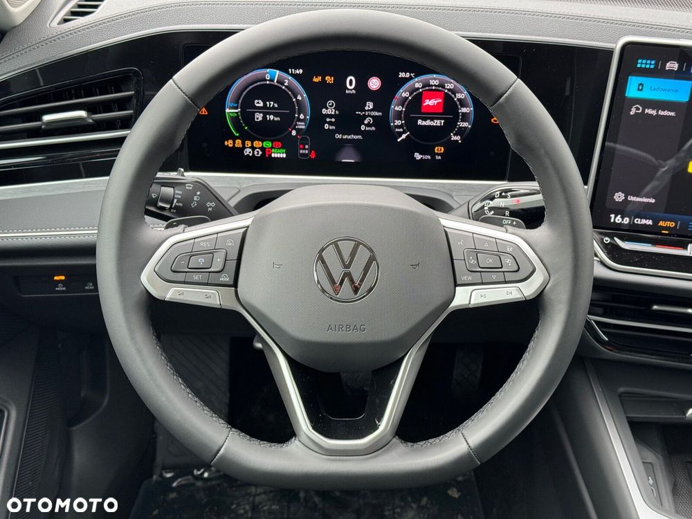 Volkswagen Passat Variant - 18