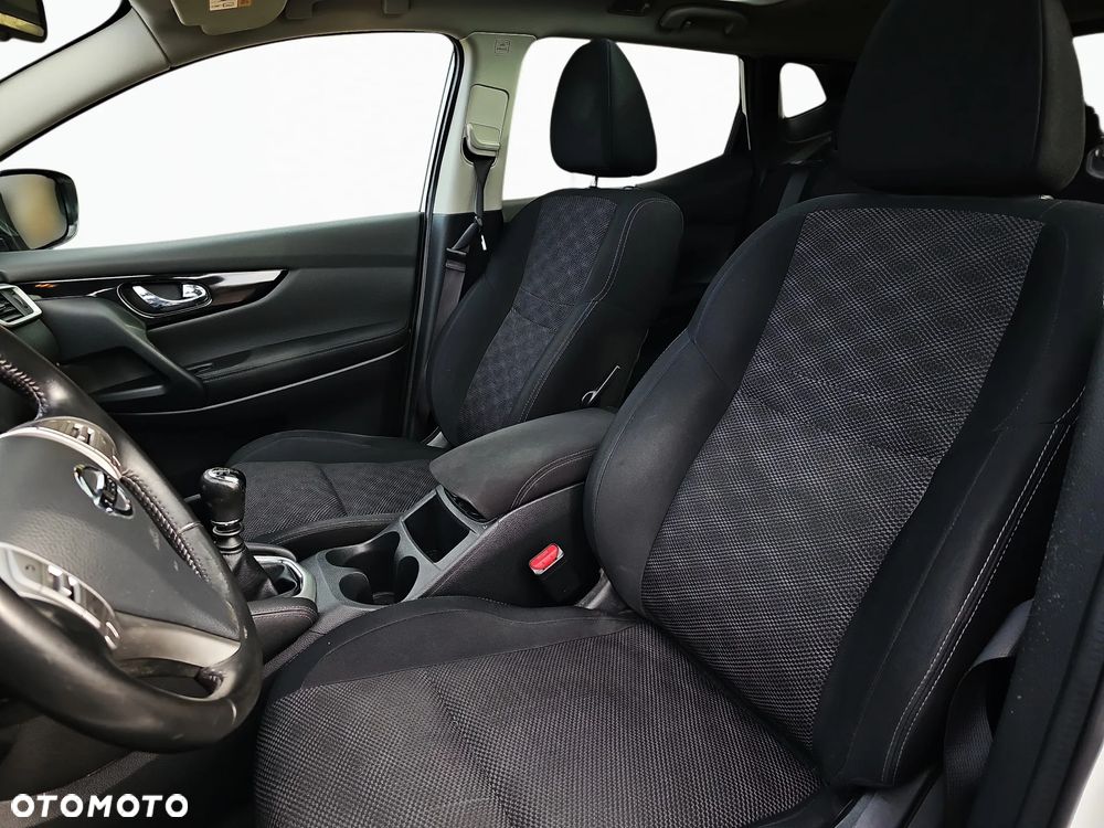 Nissan Qashqai 1.2 DIG-T N-Connecta - 12