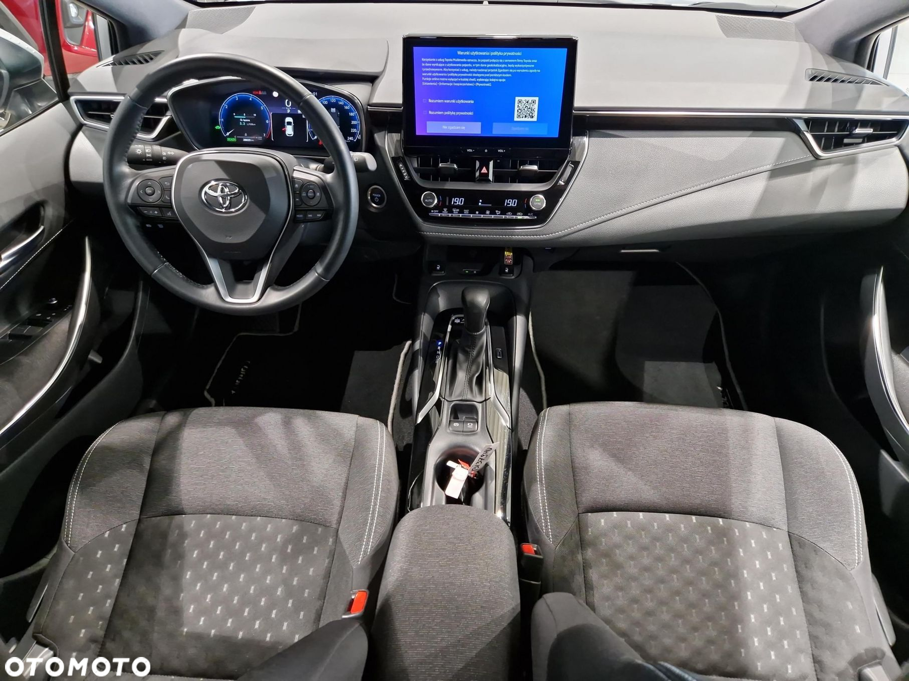 Toyota Corolla 1.8 Hybrid Comfort - 12