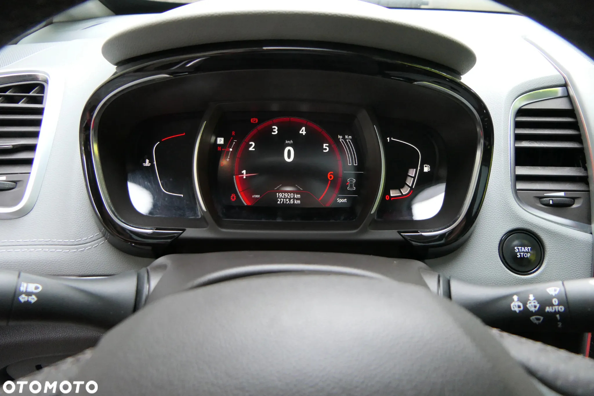 Renault Espace 1.6 TCE Initiale Paris EDC 7os - 26