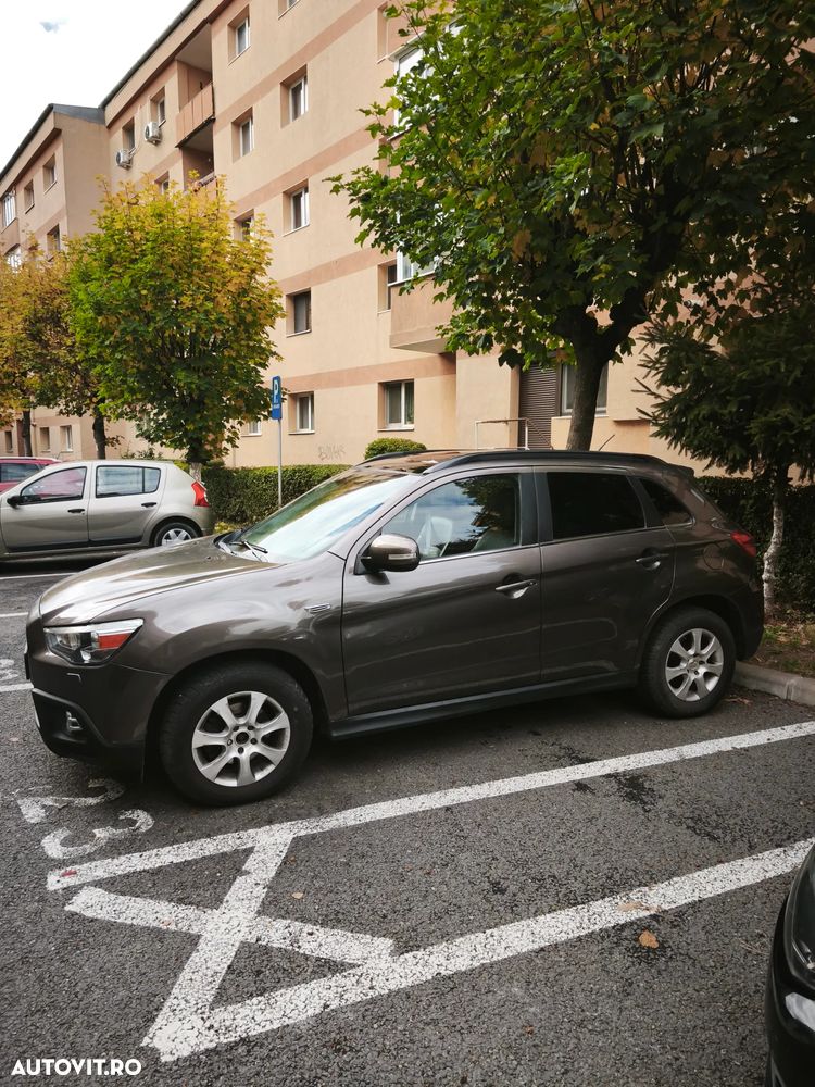 Mitsubishi ASX - 7