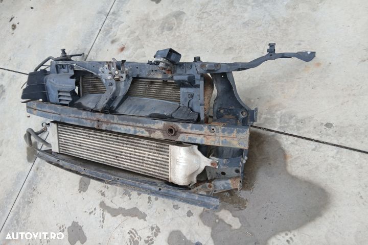 Trager / Calandru 1.5 CRDI 1.5 CRDI Nissan Qashqai 1 J10 [facelift] [ - 2