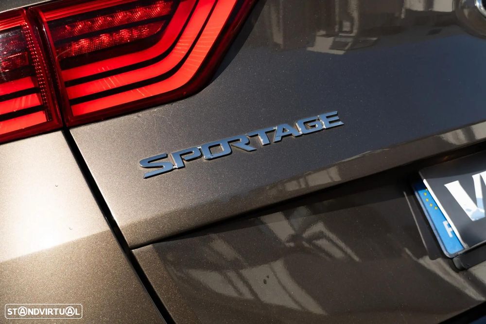 Kia Sportage 1.6 CRDi ISG SX - 33
