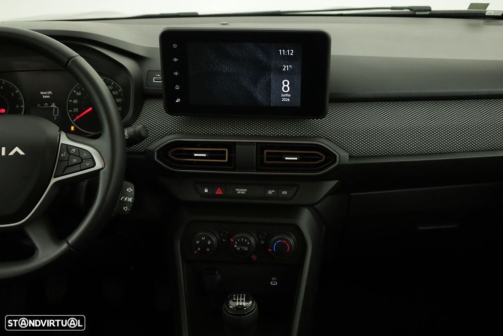 Dacia Sandero - 9