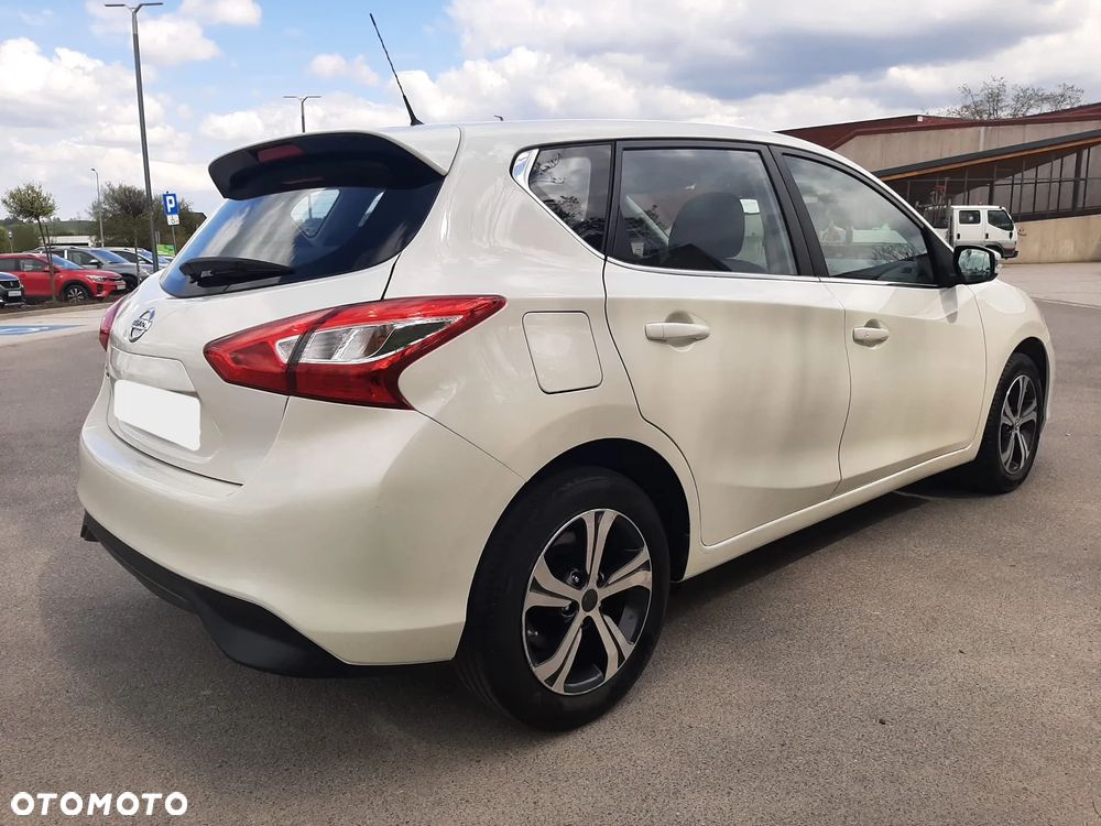 Nissan Pulsar 1.2 DIG-T Acenta - 10