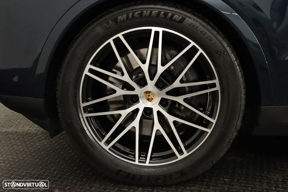 Porsche Cayenne E-Hybrid - 5