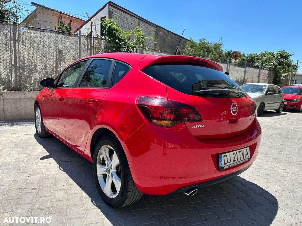 OPEL Astra 2011 — imagine 3