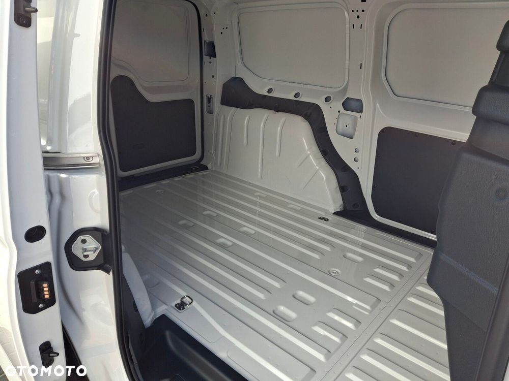 Volkswagen Caddy Maxi - 15