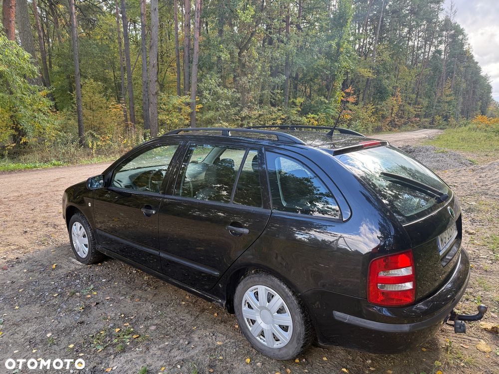 Skoda Fabia 1.4 16V Comfort - 6