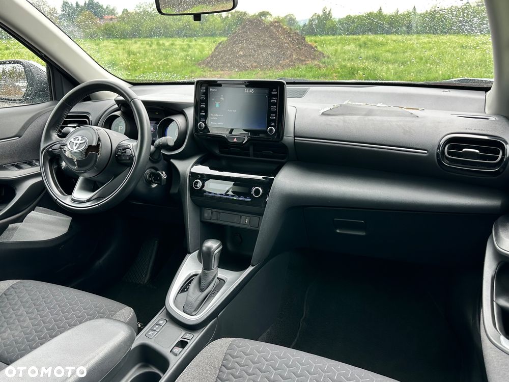 Toyota Yaris Cross - 23