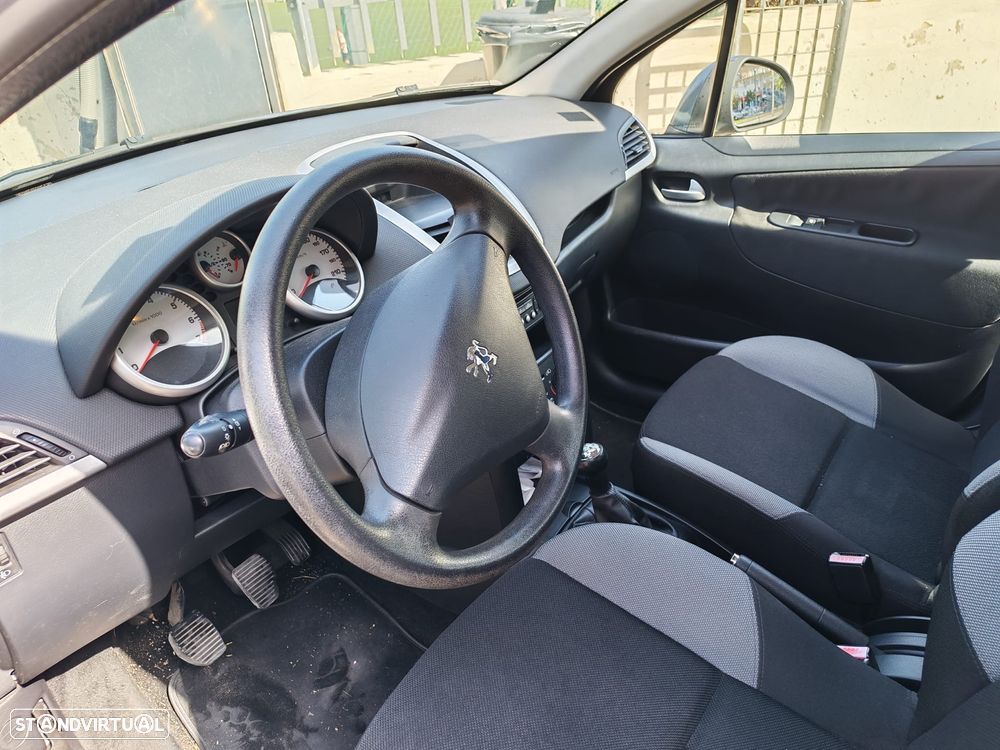 Peugeot 207 1.4 16V Open - 7