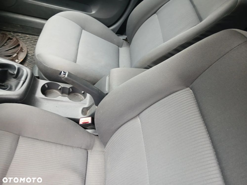 volkswagen passar B5 lift variant fotel fotele kanapa deska kokpit podsufitka boczek boczki klamka - 6