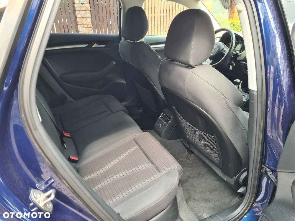 Audi A3 Sportback - 10