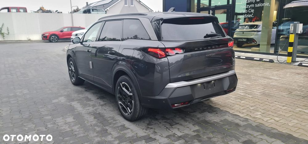 Peugeot 5008 - 5