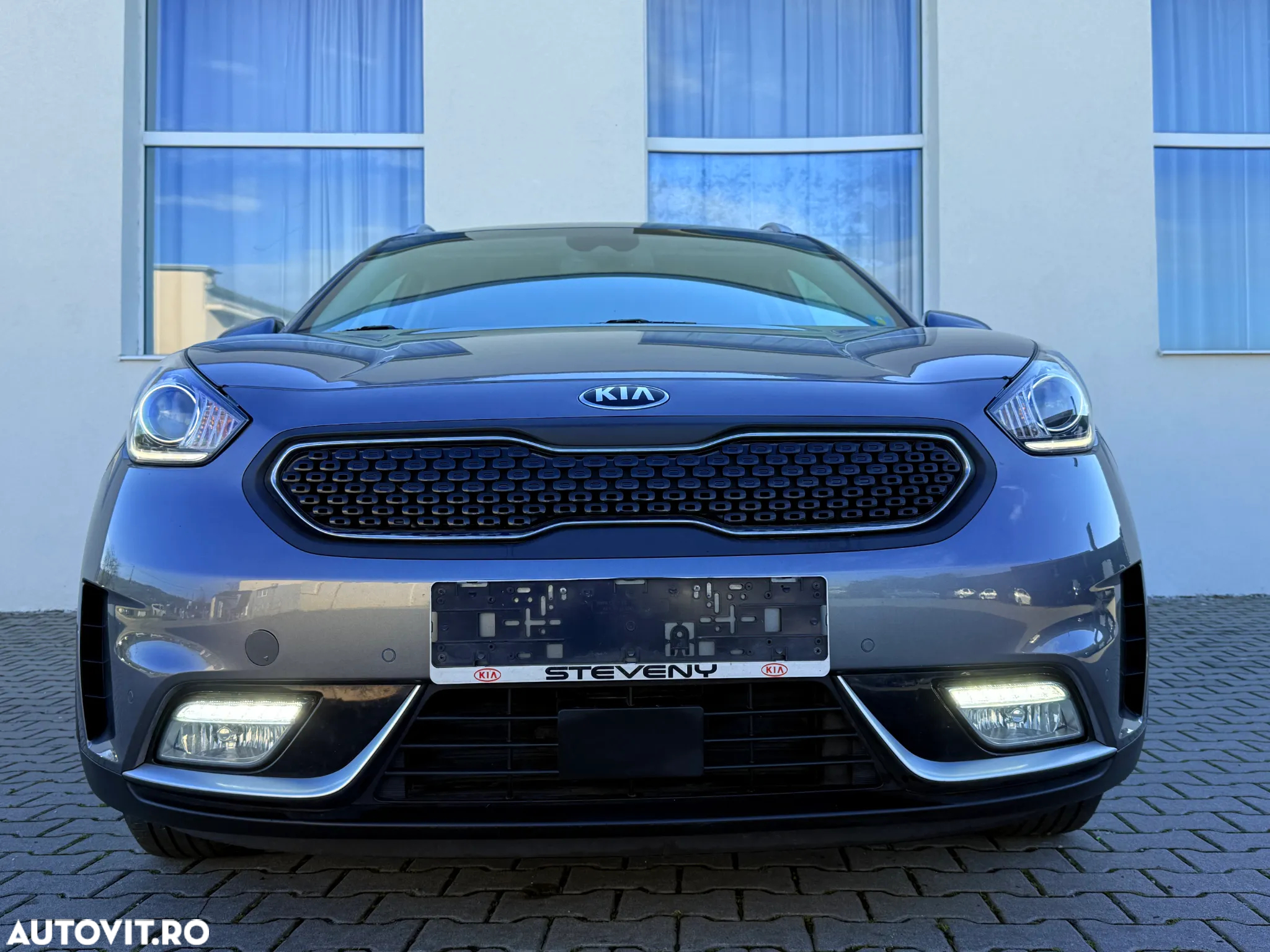 Kia Niro 1.6 GDI 6DCT HEV Premium - 10