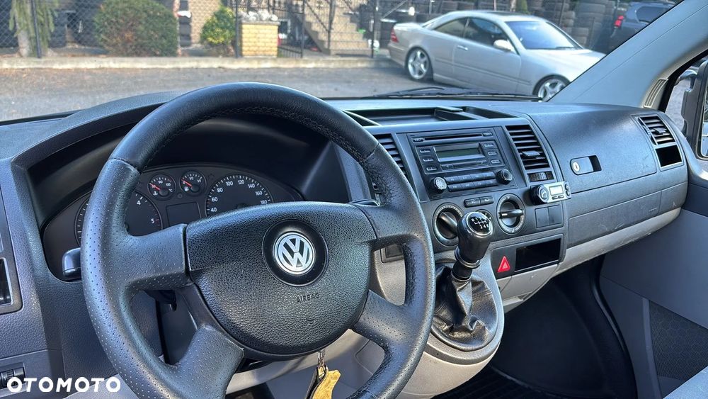 Volkswagen Transporter T5 - 9