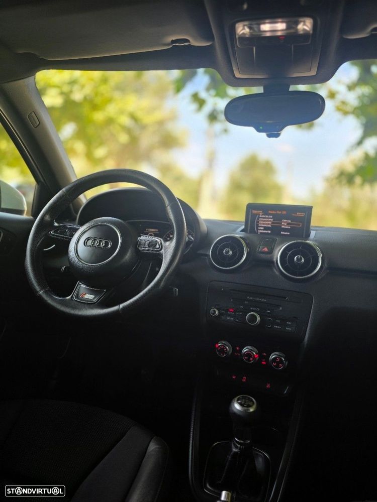 Audi A1 Sportback 1.6 TDI S-line - 10