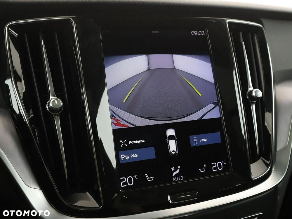Volvo V60 B4 D Geartronic Momentum Pro - 25