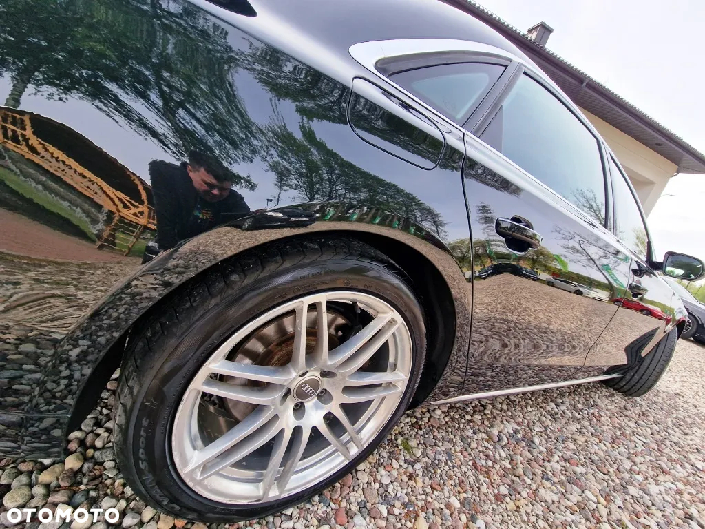 Audi A8 - 25
