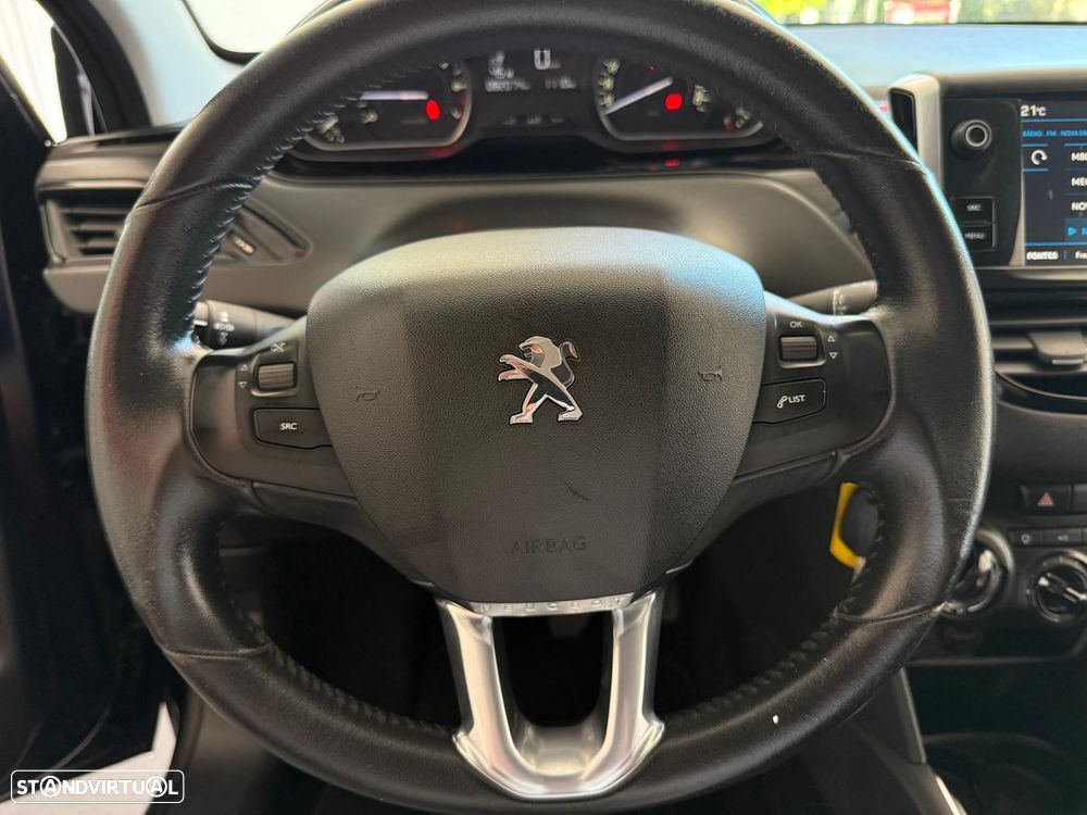 Peugeot 208 PureTech 75 Like - 17