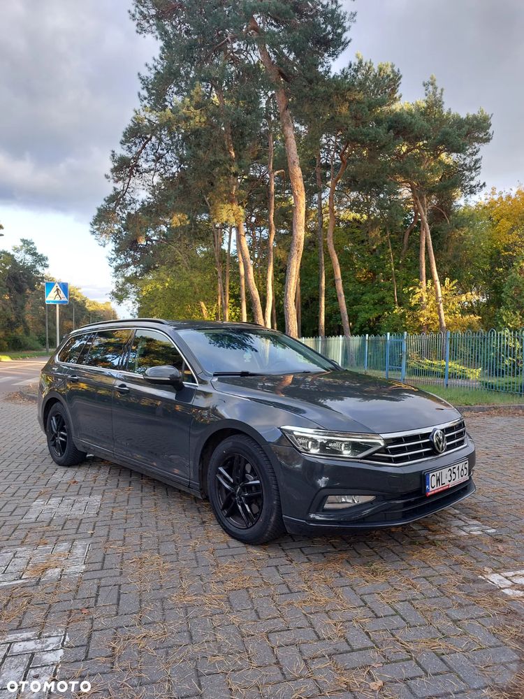 Volkswagen Passat Variant - 8