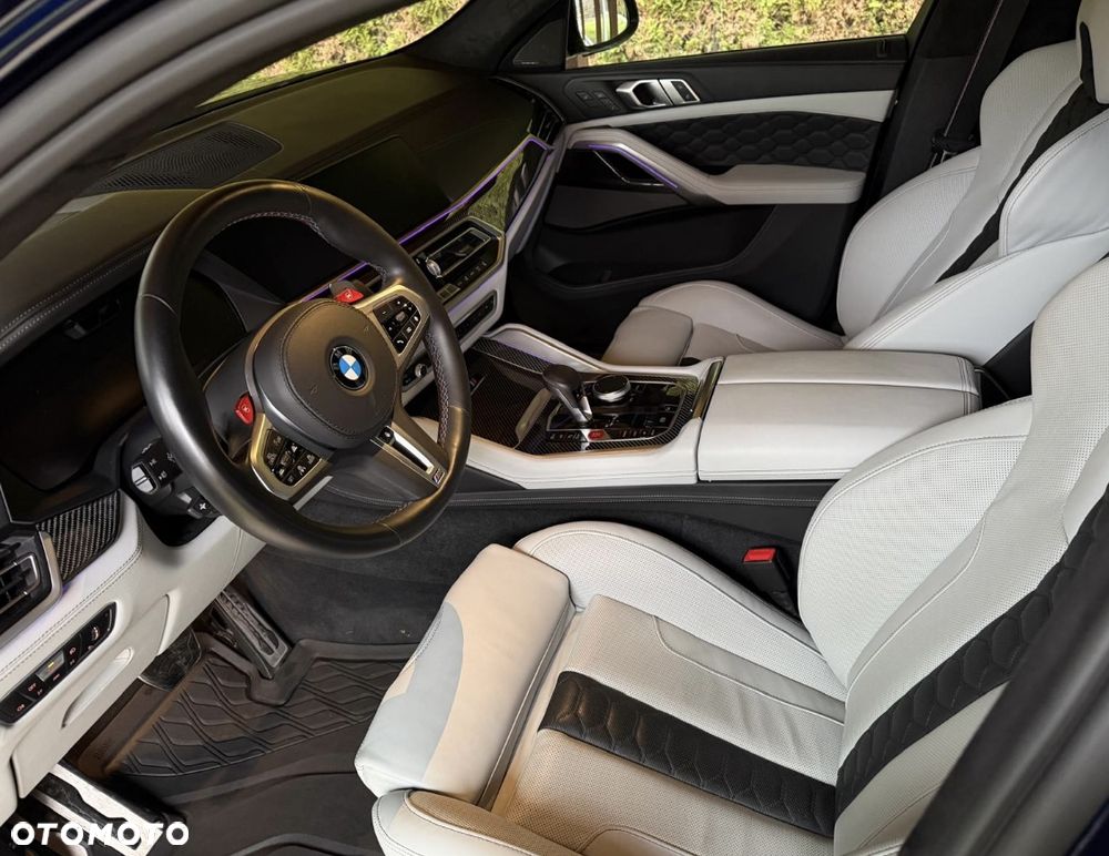 BMW X6M - 12