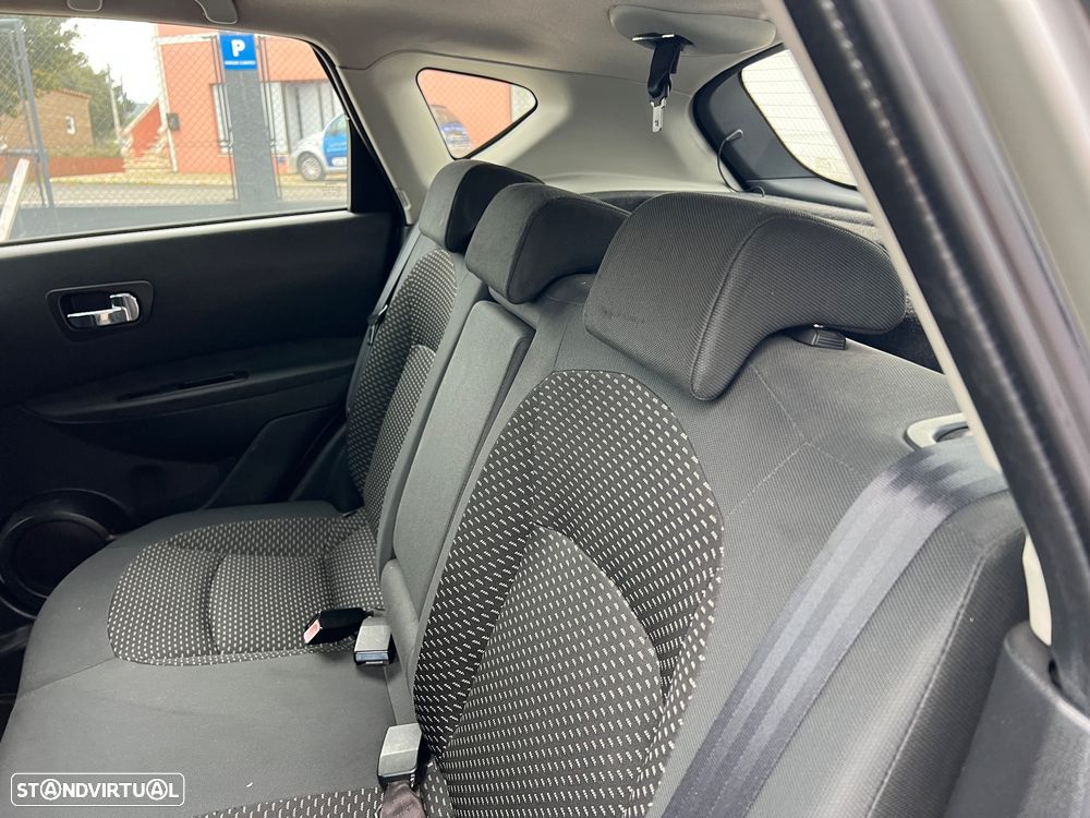 Nissan Qashqai 2.0 dCi Tekna PI FPD - 15