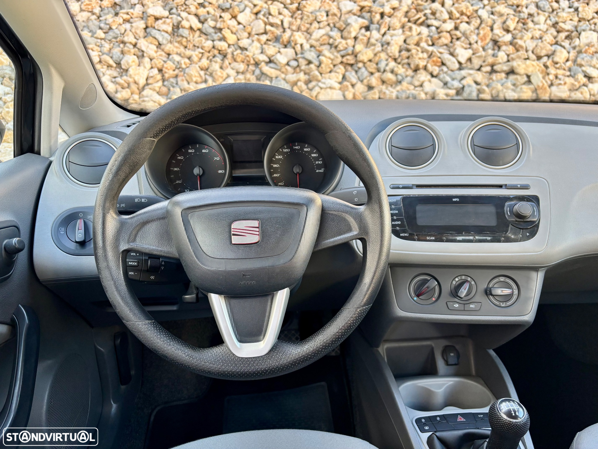 SEAT Ibiza 1.2 12V Reference - 30