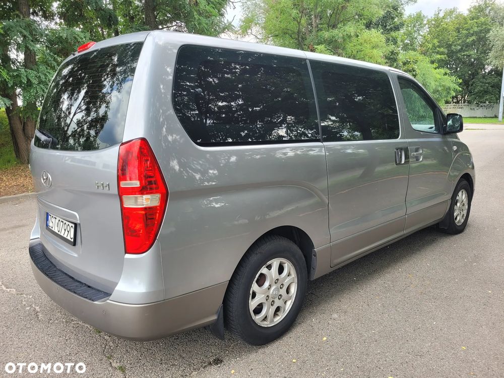 Hyundai H-1 2.5 CRDi Premium - 5
