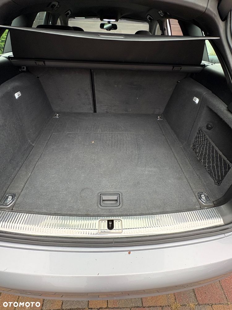 Audi A4 Avant 2.0 TDI quattro - 27