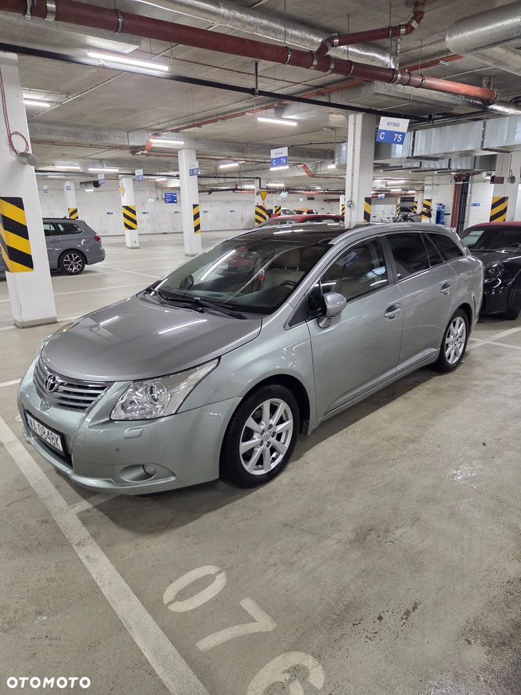 Toyota Avensis 2.0 Multidrive S Executive - 1
