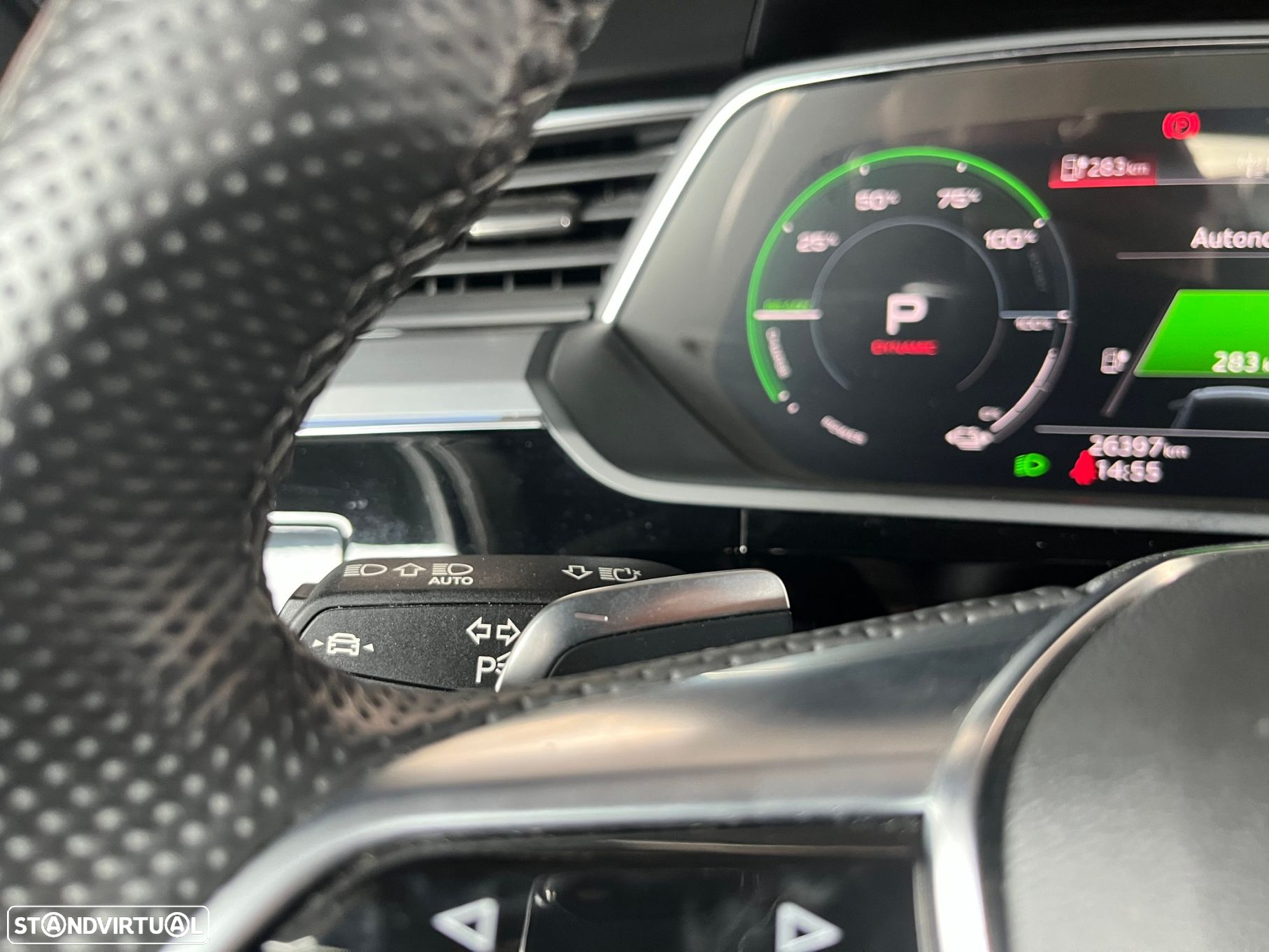 Audi e-tron 55 quattro S line - 23