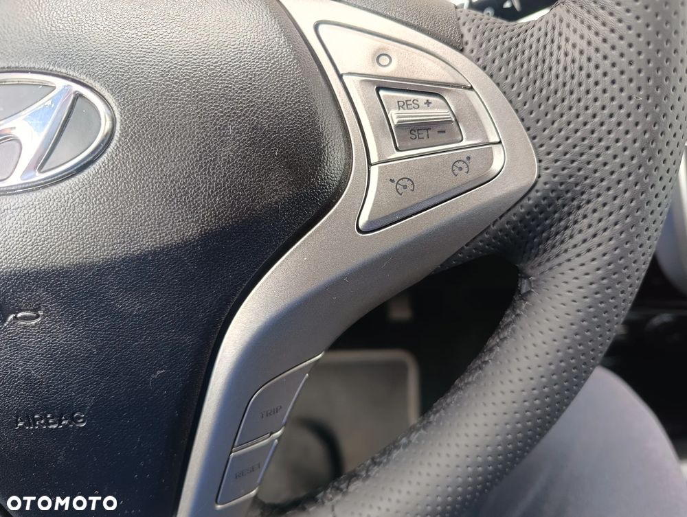 Hyundai ix20 1.6 Premium - 28