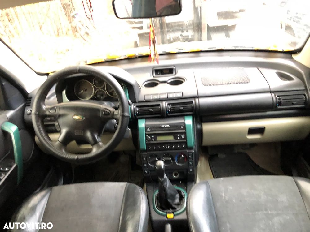 Dezmembrez Land Rover Freelander 1 2004 diesel verde 4 usi - 8