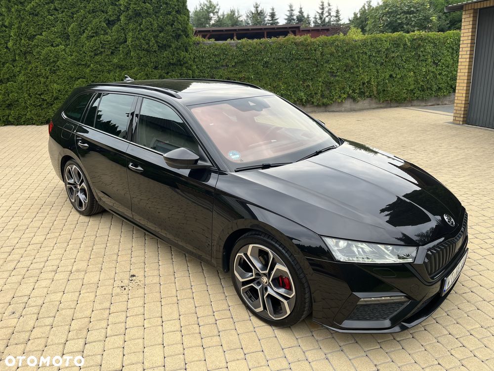 Skoda Octavia 2.0 TDI DSG 4x4 RS Plus - 34