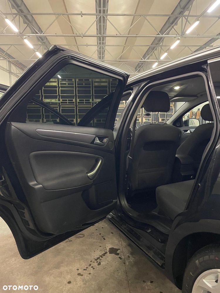 Ford Mondeo 2.0 T Titanium - 23