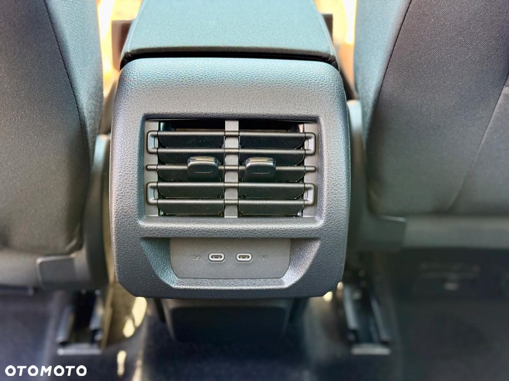 Volkswagen Caddy 1.5 TSI PanAmericana DSG - 28
