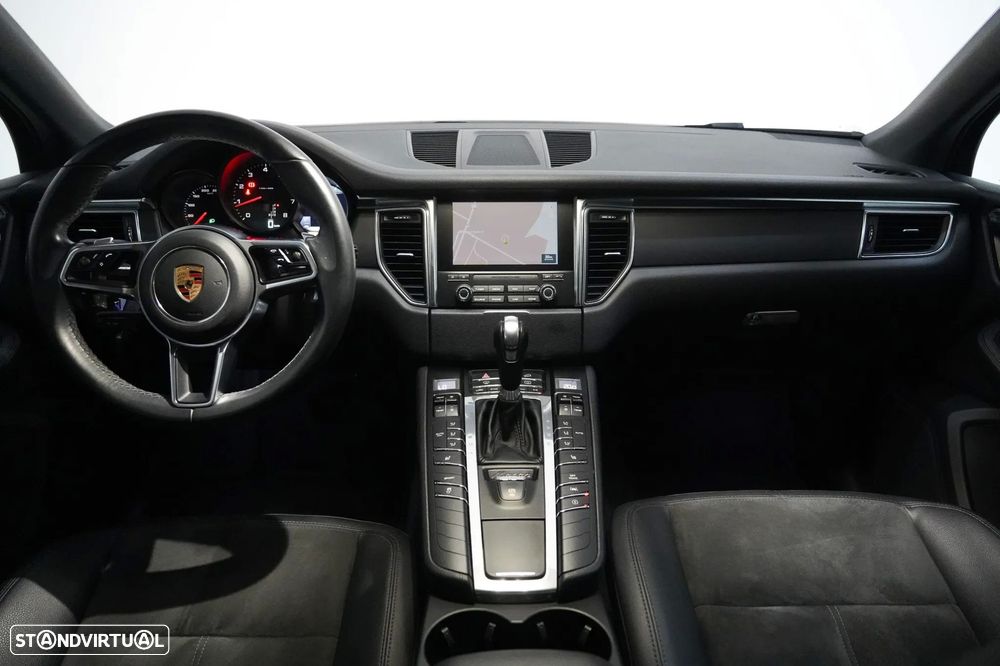 Porsche Macan - 5