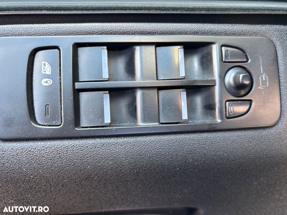 Land Rover Discovery Sport 2.0 l SD4 HSE Aut. - 20