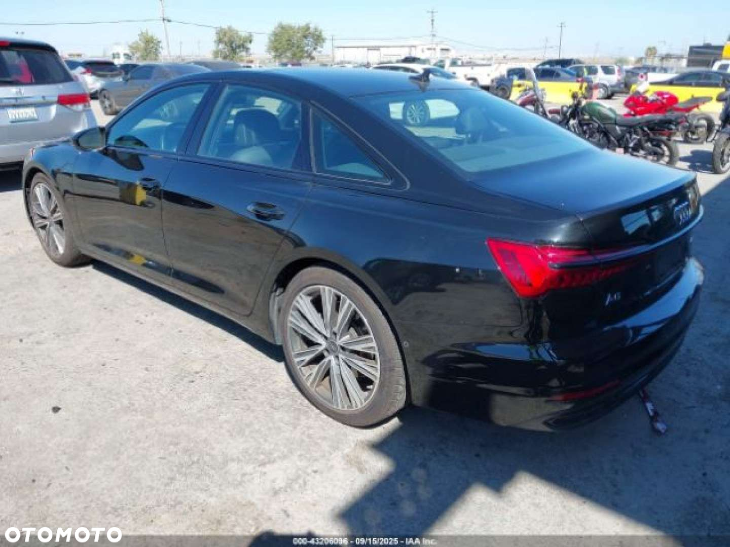 Audi A6 - 4