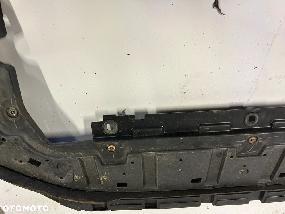 Volvo V-40 II 2012- oslona chłodnic zderzaka pod chlodnice pod zderzak 31455220 płyta - 10