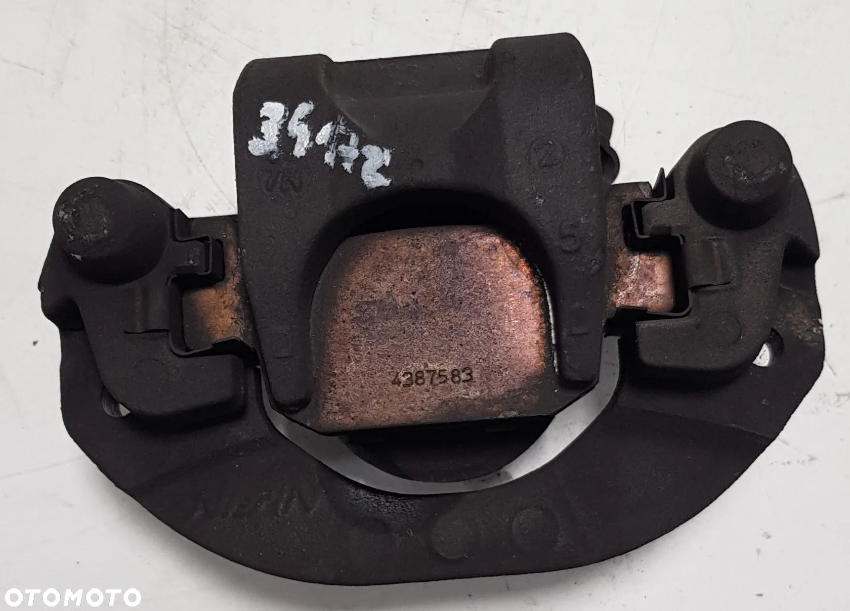 Honda Forza 125 14-17 - zacisk hamulcowy tył - 1