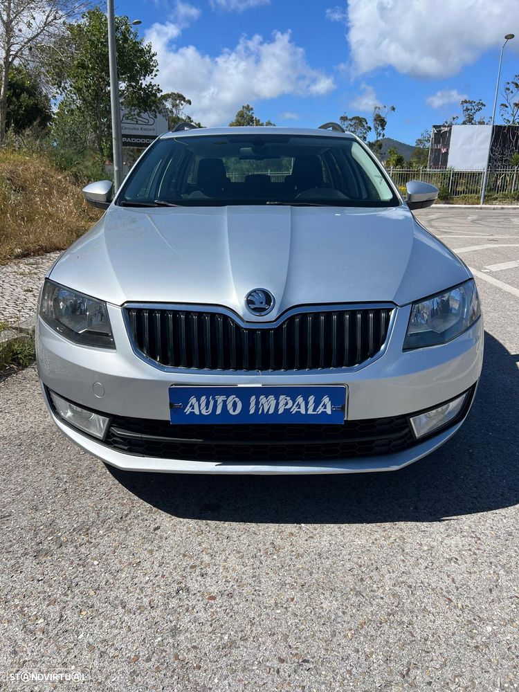 Skoda Octavia Break 1.6 TDi Style DSG - 3